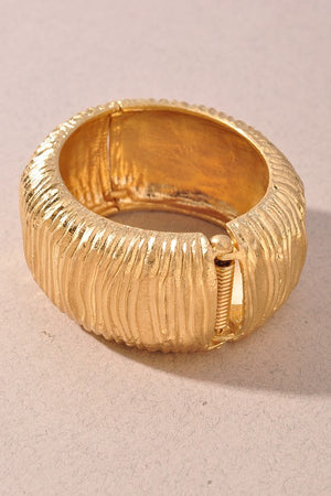 GOLD METAL CUFF