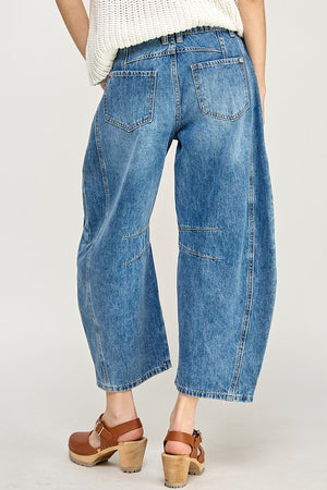 SOFIA BARREL JEANS