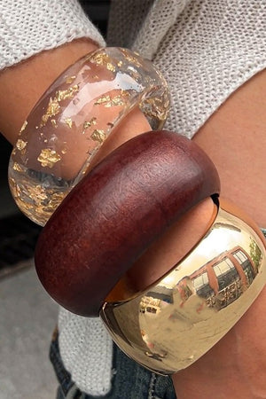 Bold Wide Resin Gold-plated Bangle