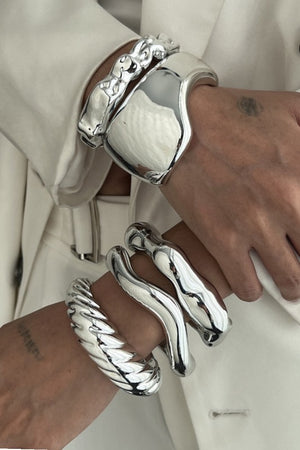 Pleated Bangle in Silver