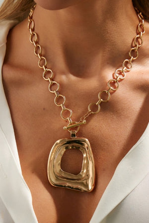 Asymmetrical Square Ot Buckle Metal Chain Necklace
