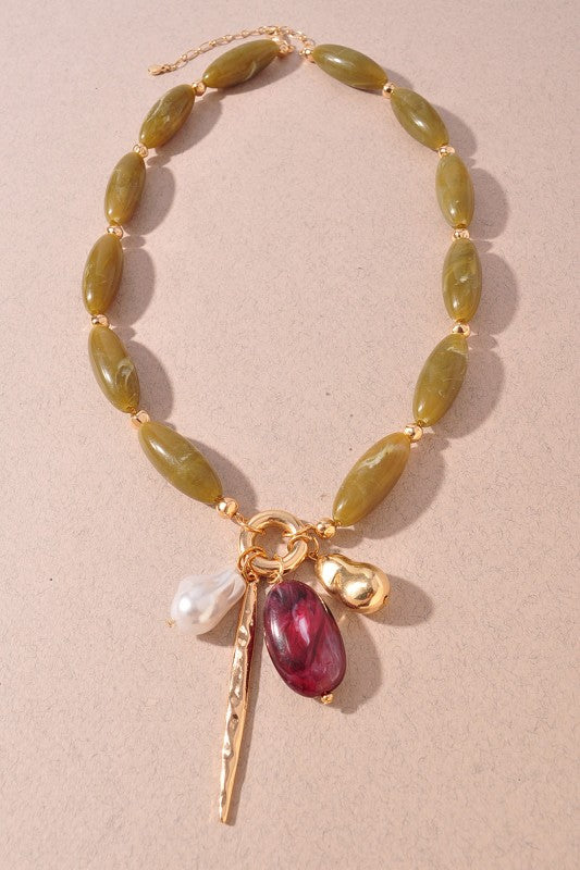 Metal Charm Resin Long Oval Bead Necklace