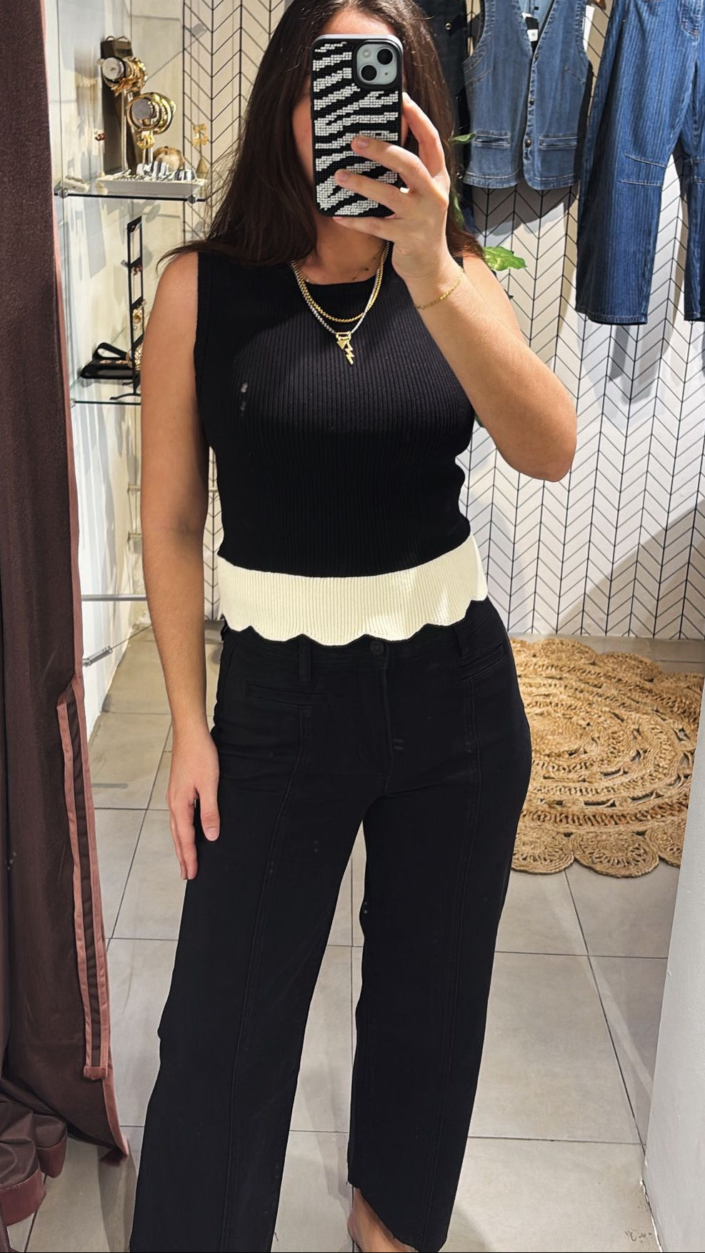 PAULA BLACK JEAN