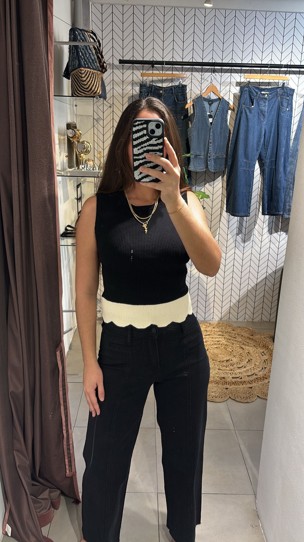 PAULA BLACK JEAN