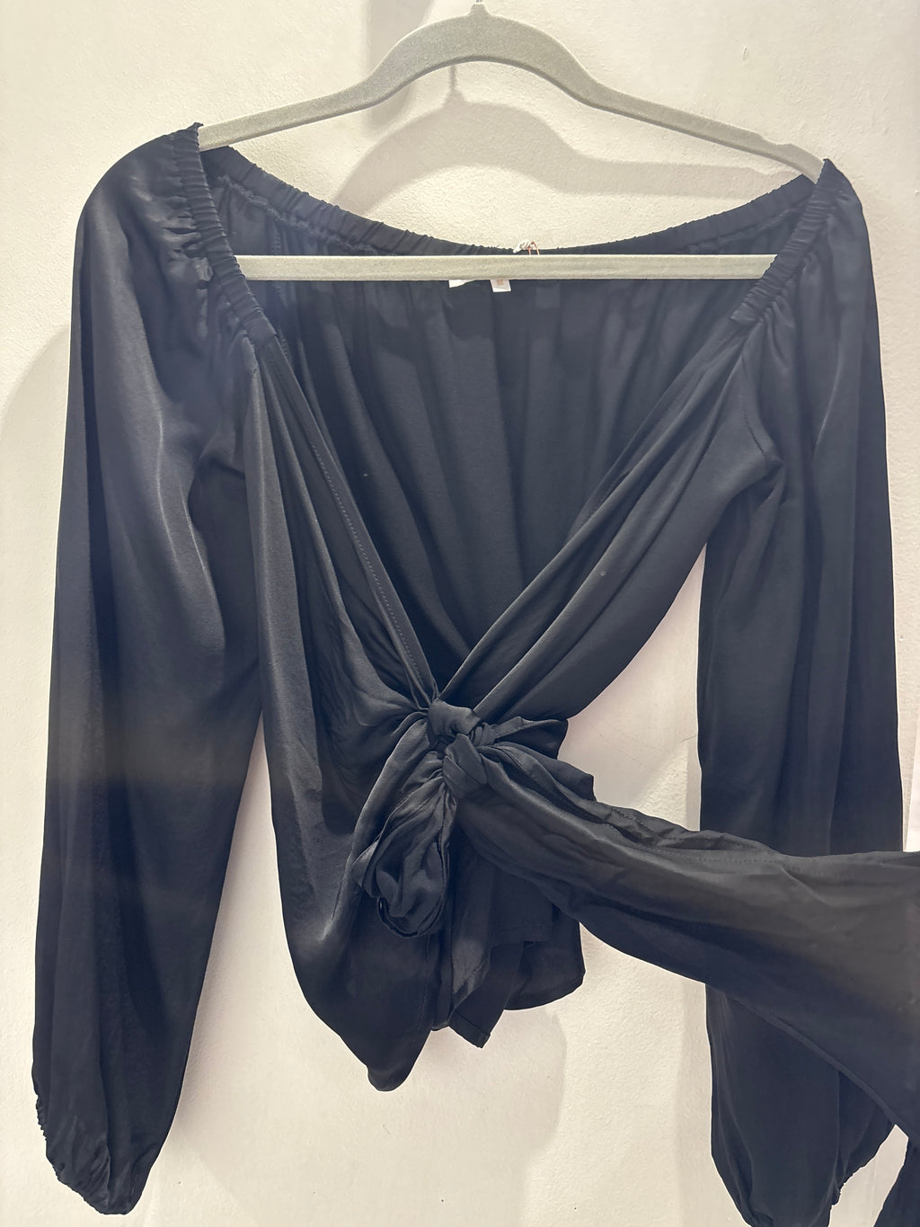 Wrap Black Top